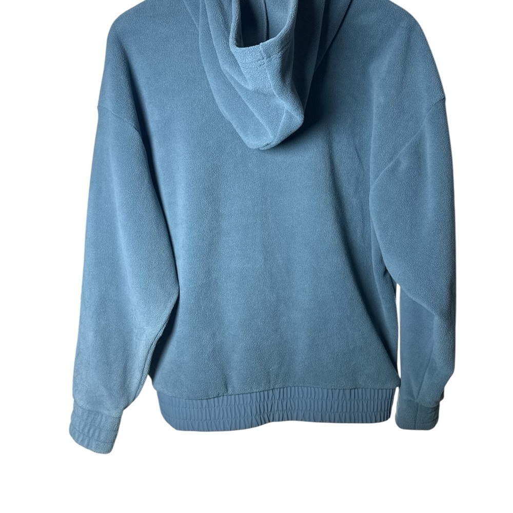 Puma women’s Blue Full-Zip Hoodie Jacket, NWT - Picture 2 of 3